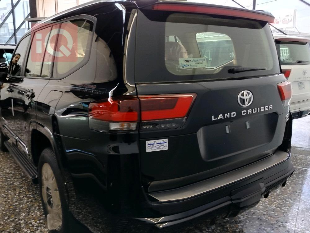 تويوتا لاندكروزر